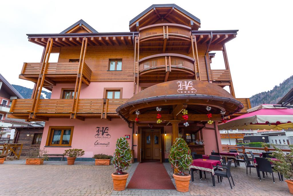 Hotel Arisch Aprica Exterior photo